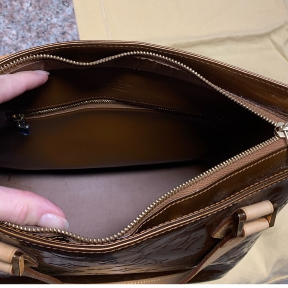 LV Monogram purse - Picture 5 of 6